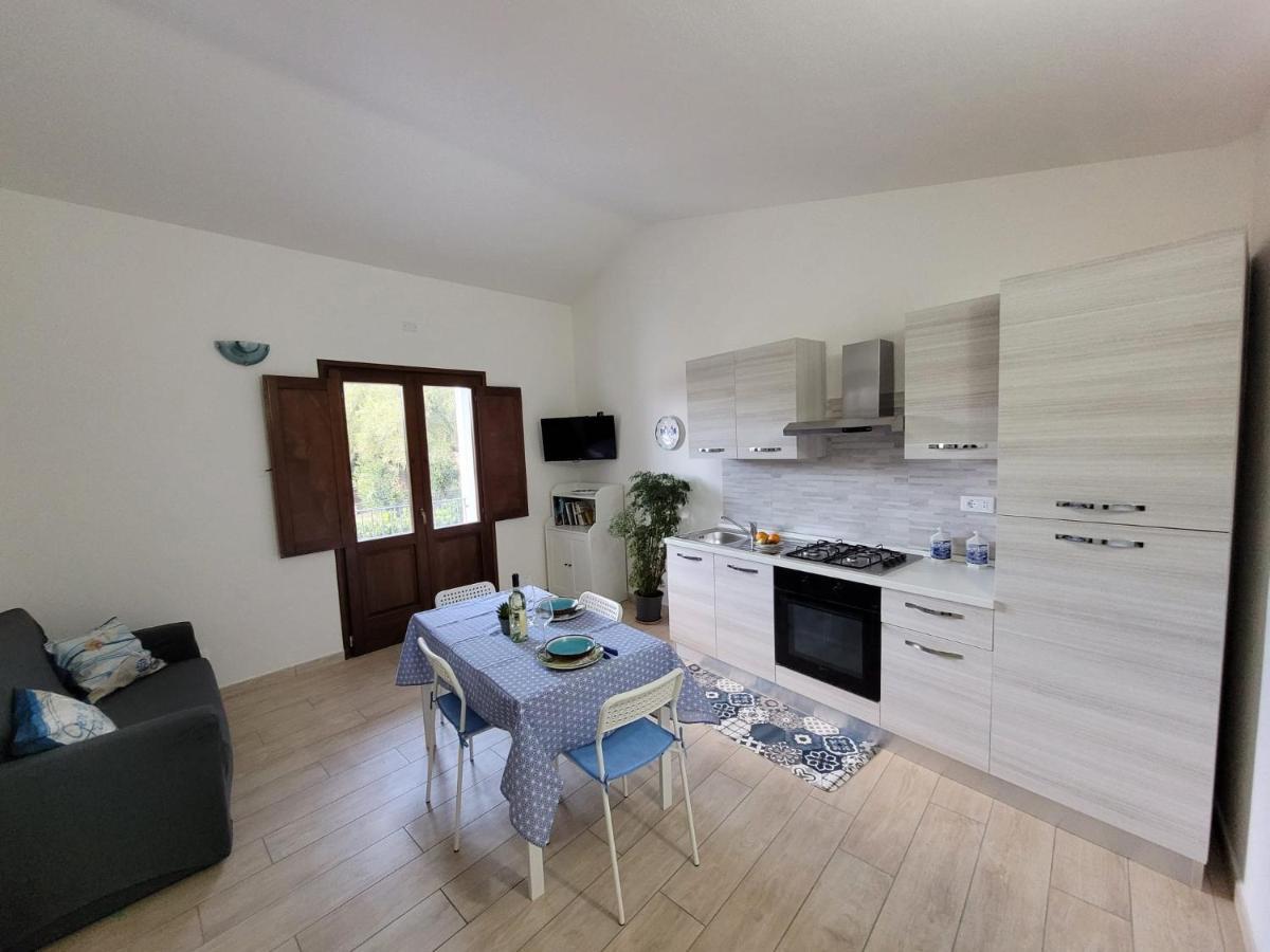Il Melograno Casa Vacanze Teulada Bagian luar foto