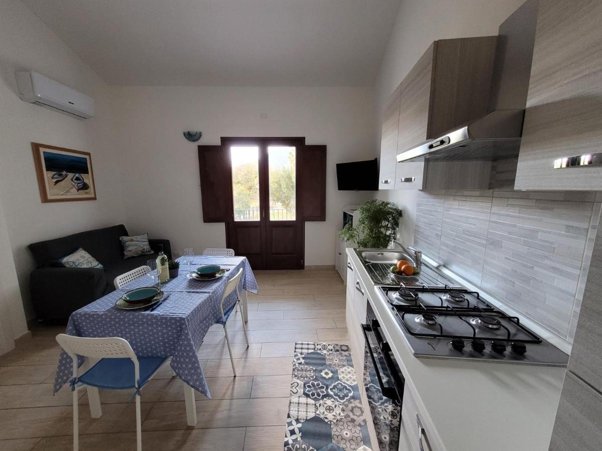 Il Melograno Casa Vacanze Teulada Bagian luar foto