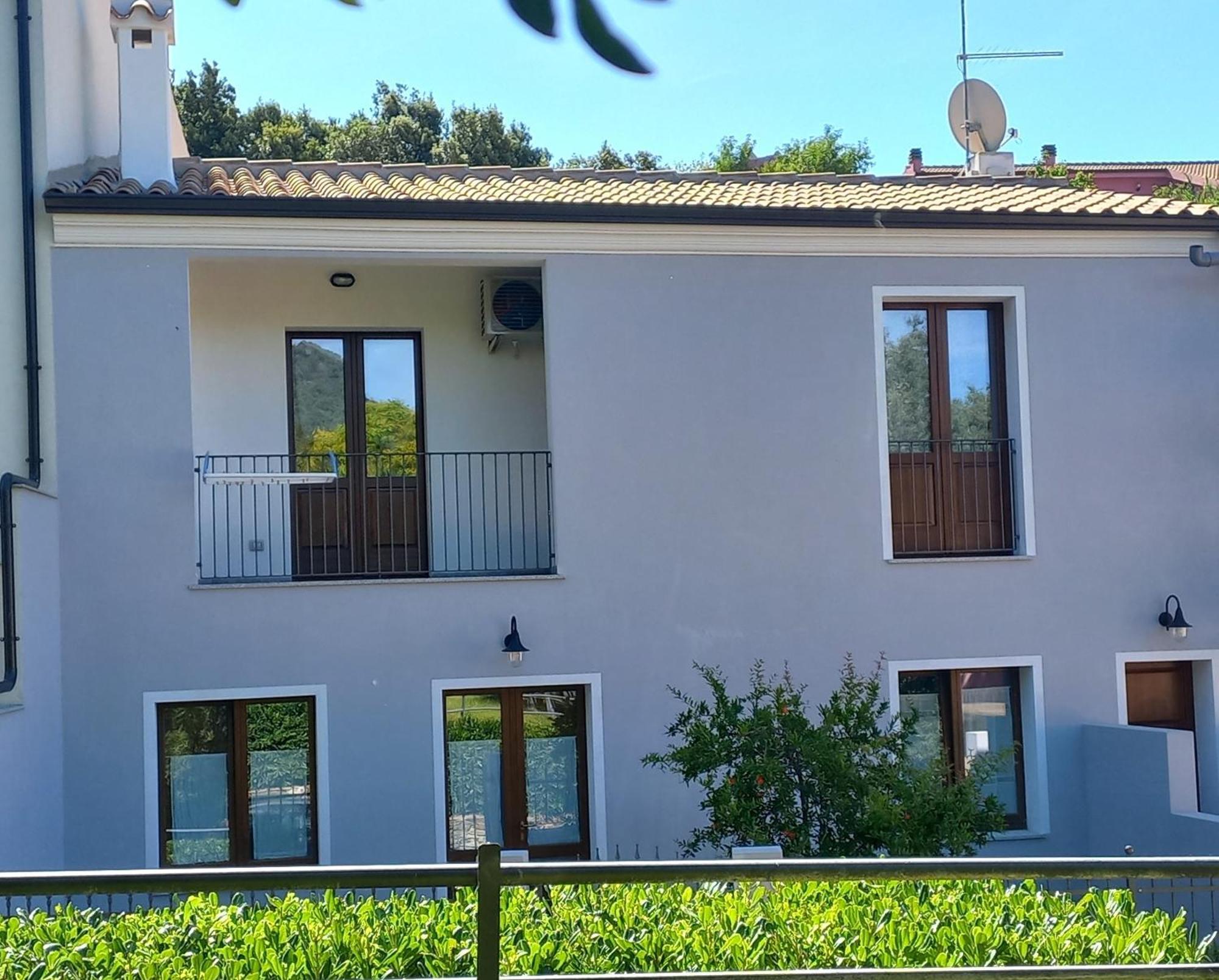 Il Melograno Casa Vacanze Teulada Bagian luar foto